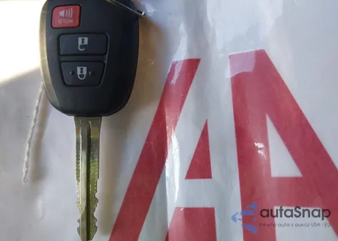 2024 Toyota Corolla Cross L из США, поврежденный, VIN 7MUAAAAG4RV076565